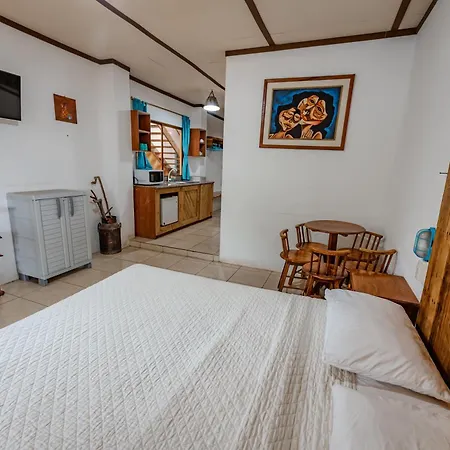 Hotel Nantu Hosteria Puerto Lopez Exterior photo