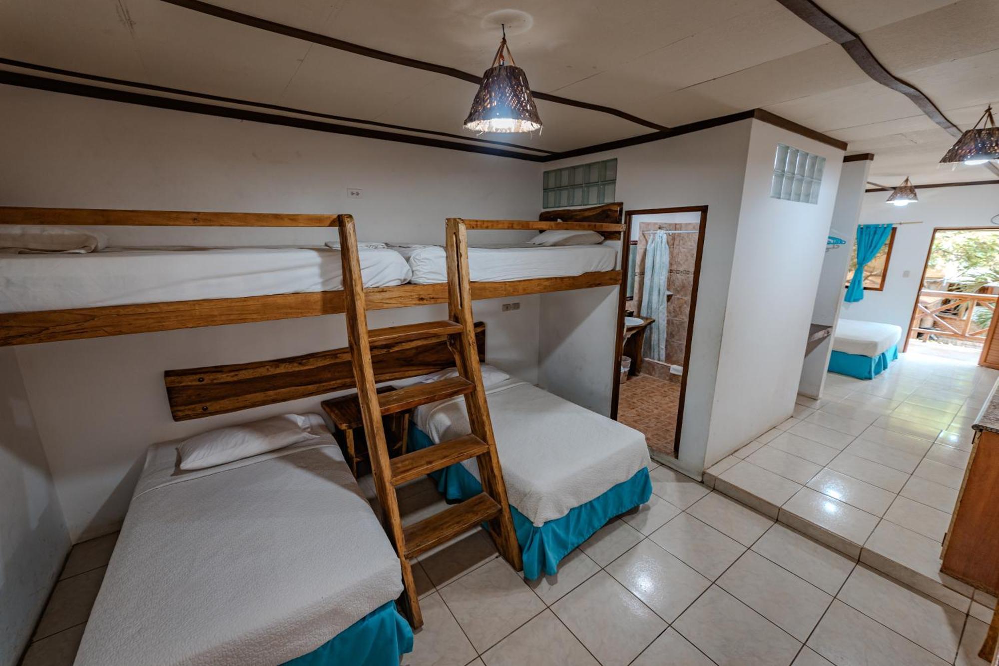 Nantu Hotel